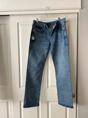 True Religion Ricky SN Flap Straight Jeans in Light Peppermint Wash Size 34